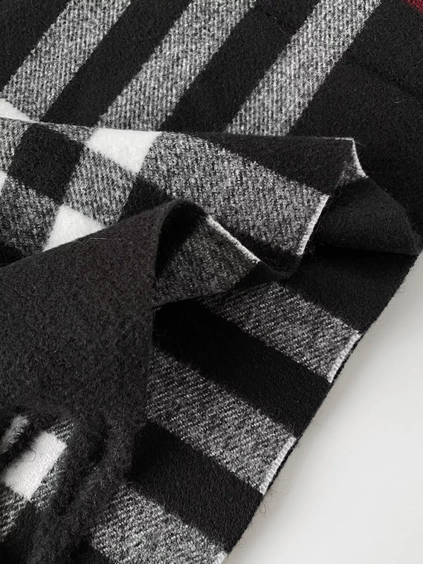 97d2e4fb5eff4dc8a0f15fa1eaba90d9-Max-Origin